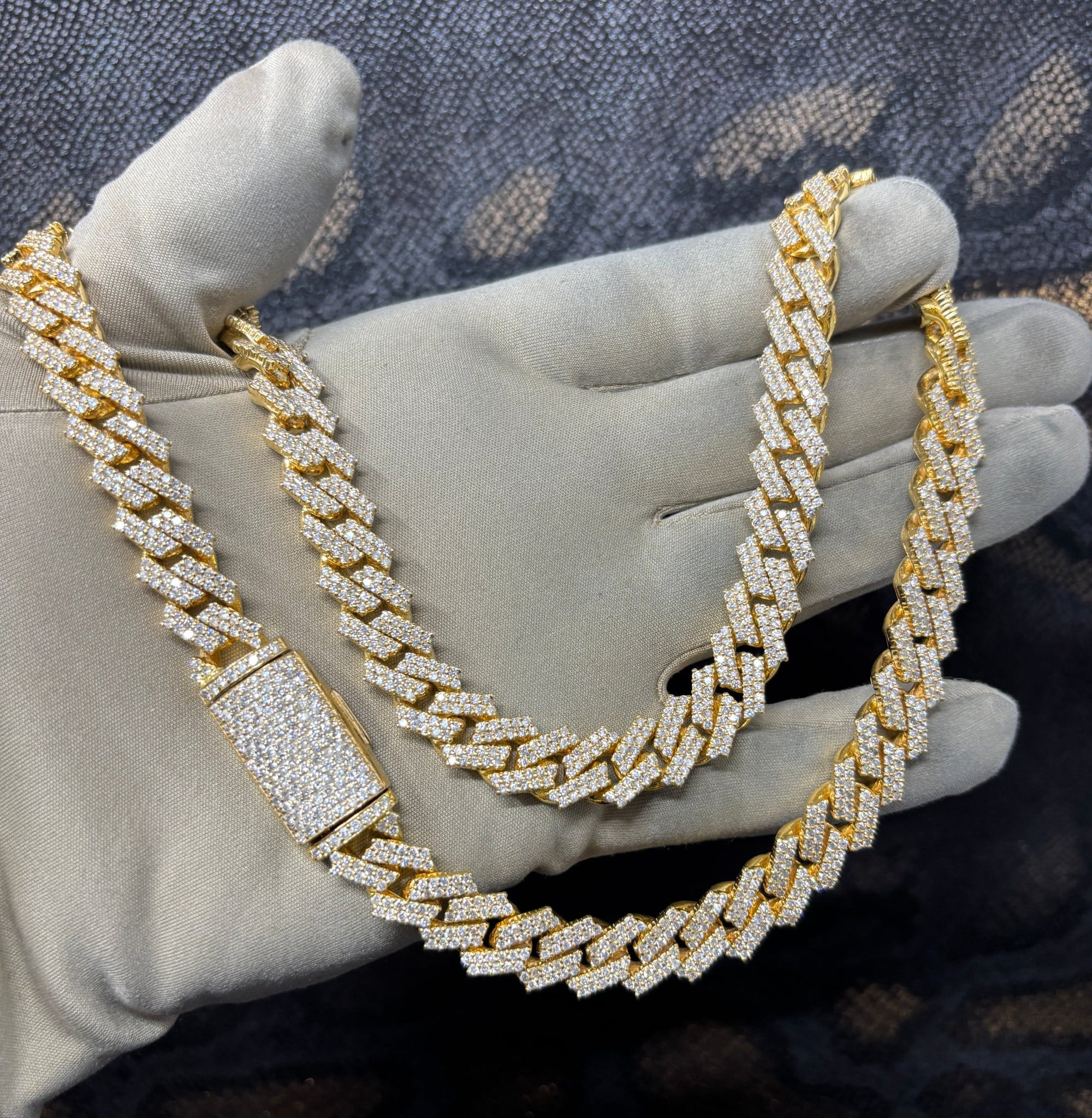 Bijoux Liquidation | Neuf 12mm cuban Prong