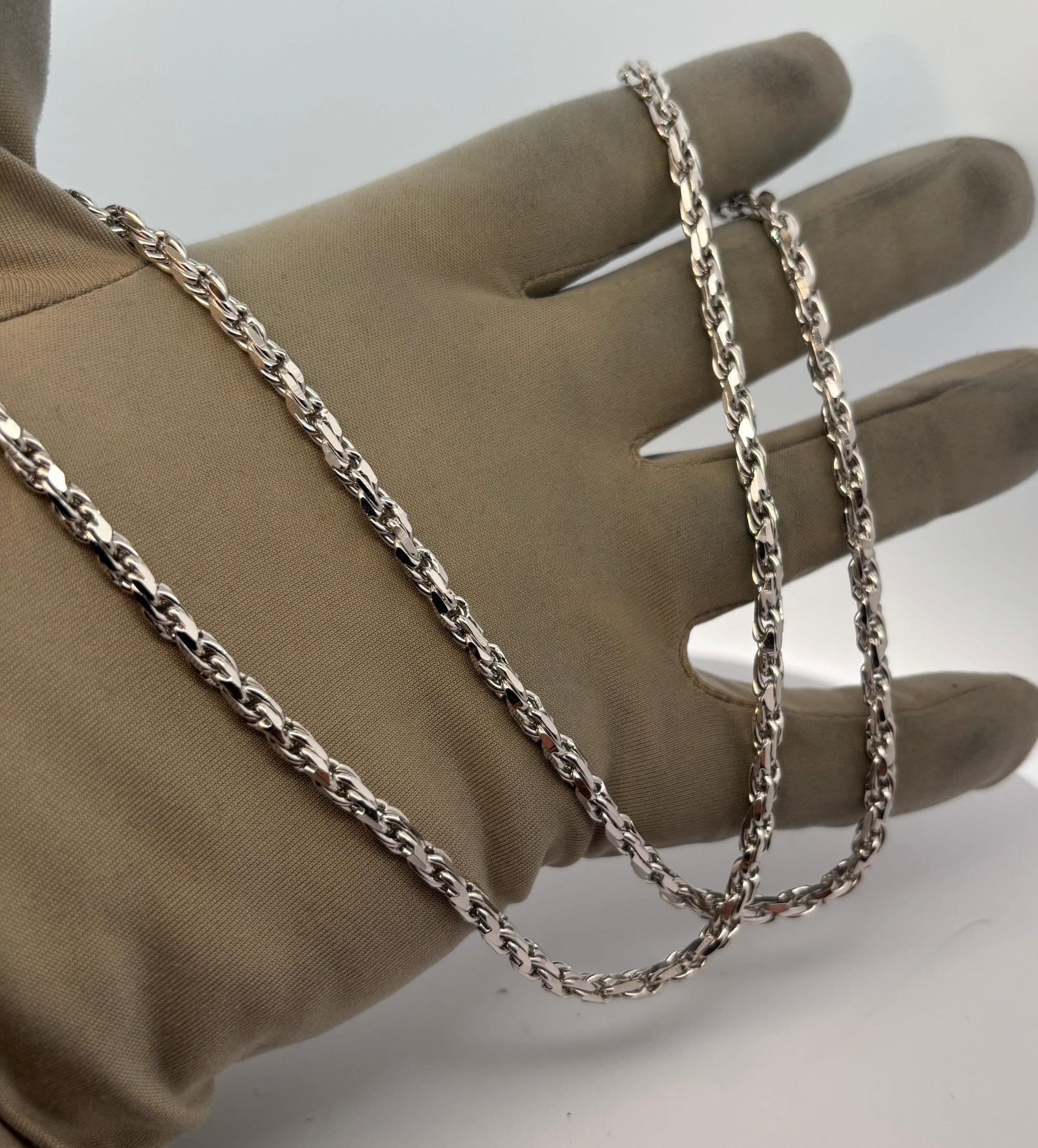 Bijoux Liquidation | Neuf 4.5mm Fancy Torsade Platine