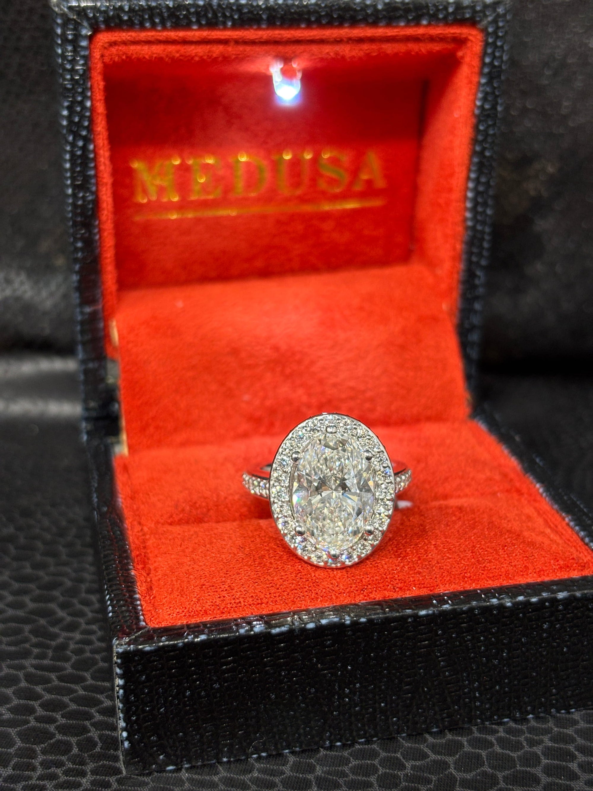 Bijoux Liquidation | Neuf Bague 5.07Ct LAB (CBE5)
