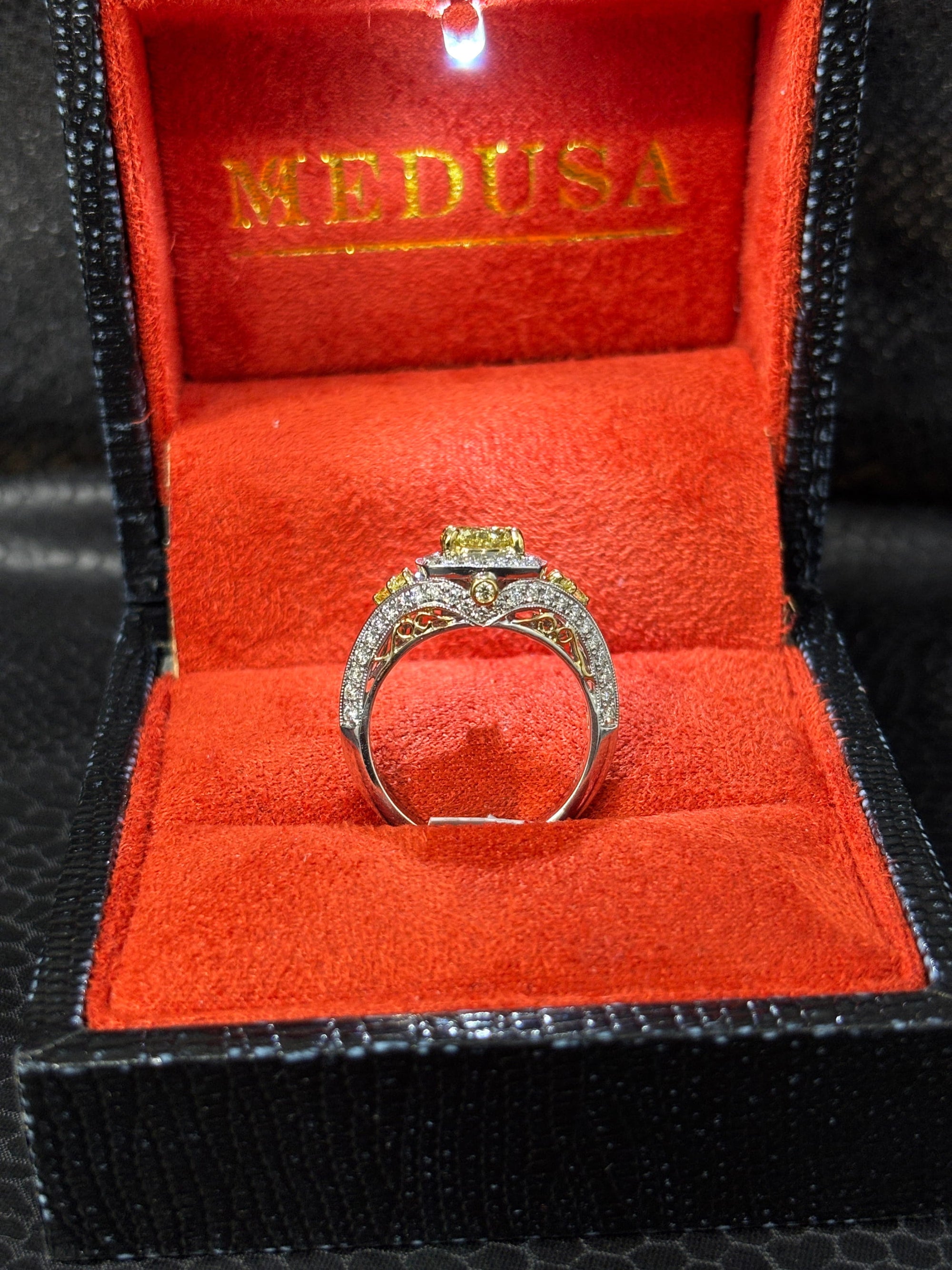 Bijoux Liquidation | Neuf Bague Diamant Canari (CBE7)