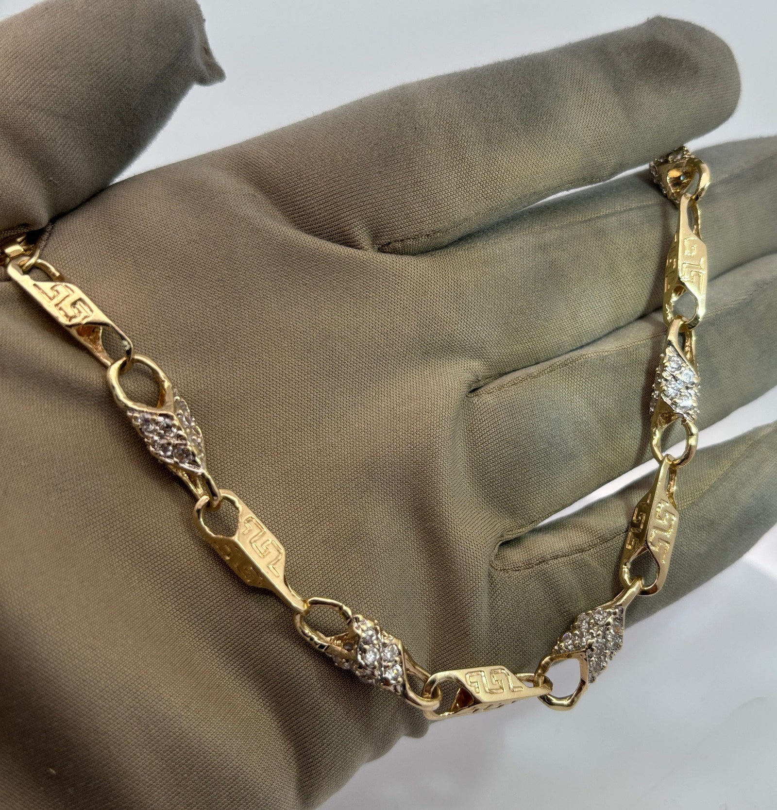 Bracelet 8mm fancy bullet