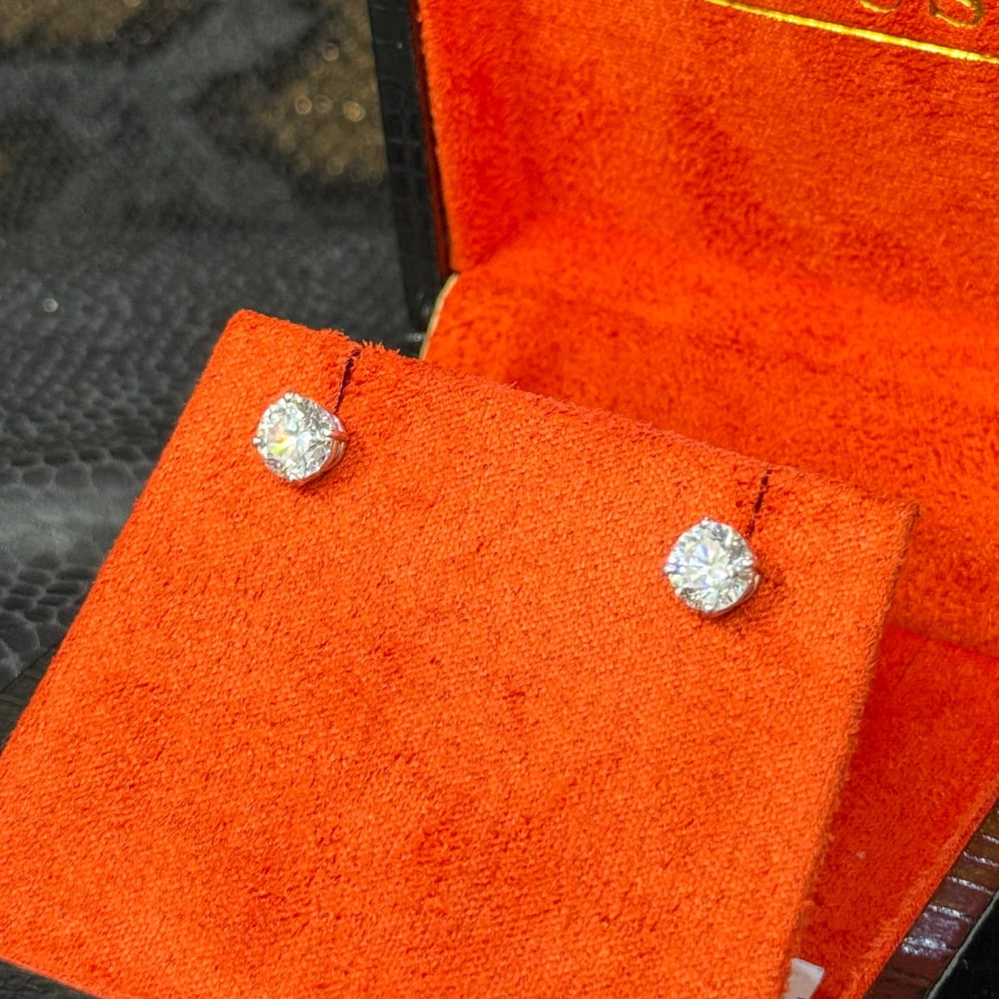 Bijoux Liquidation | Neuf Studs LAB 2.05Ct or blanc (CB4)