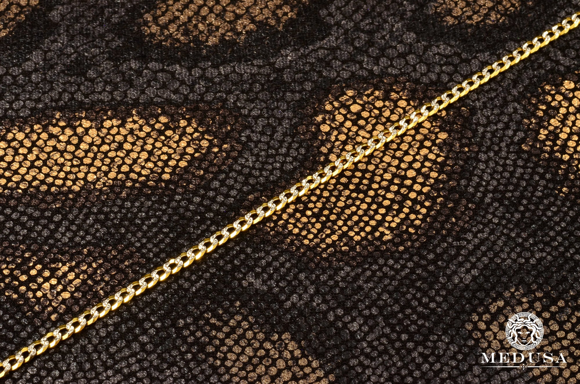 Chaîne en Or 10K | Chaîne Gourmette 3.5mm Flat Curb Diamond Cut