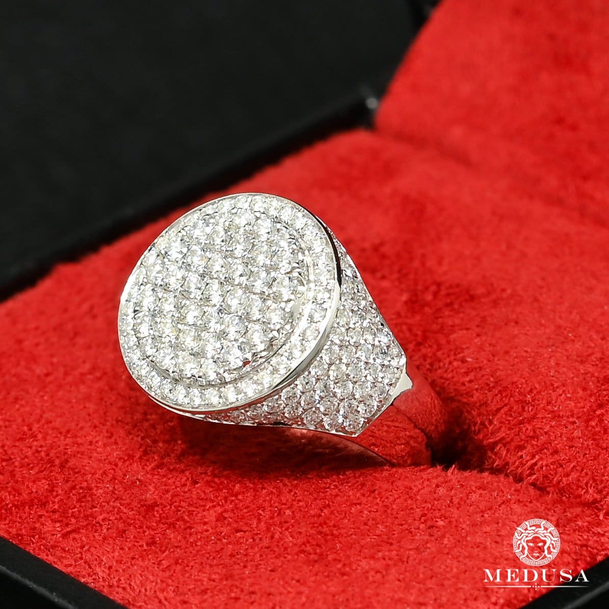 10K Gold Diamond Ring | Luxurious D1 Men's Ring - VVS