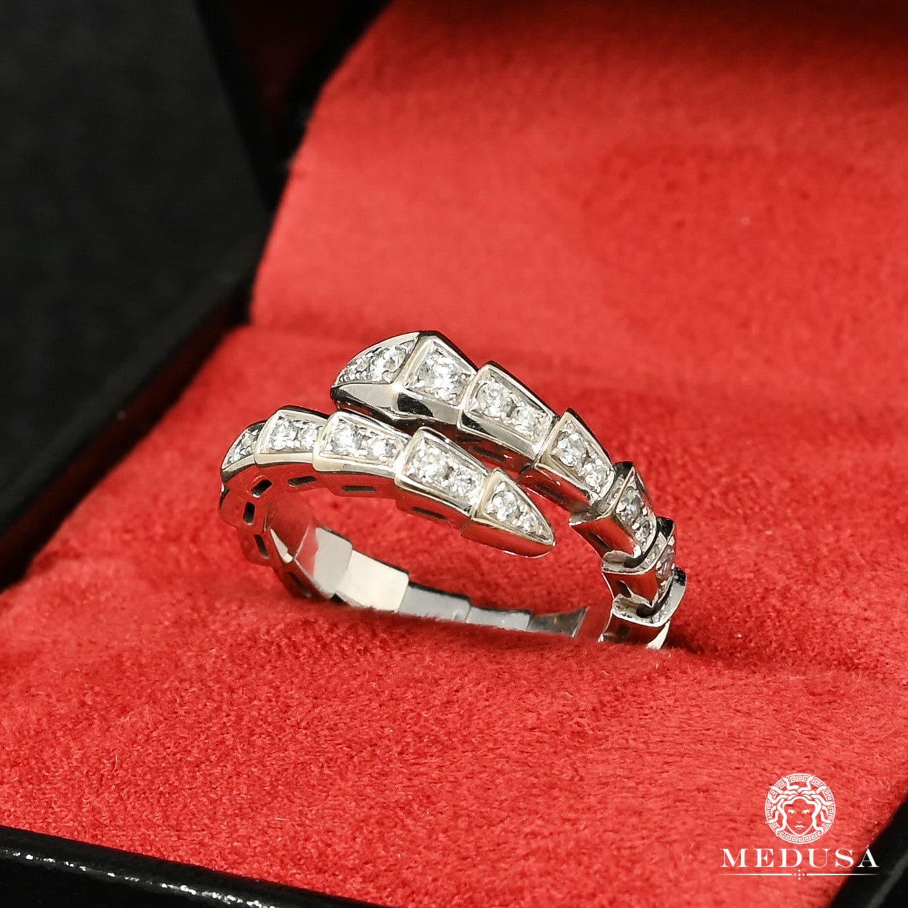 18K Gold Diamond Ring | Men's Ring Serpenti D1 - Diamond