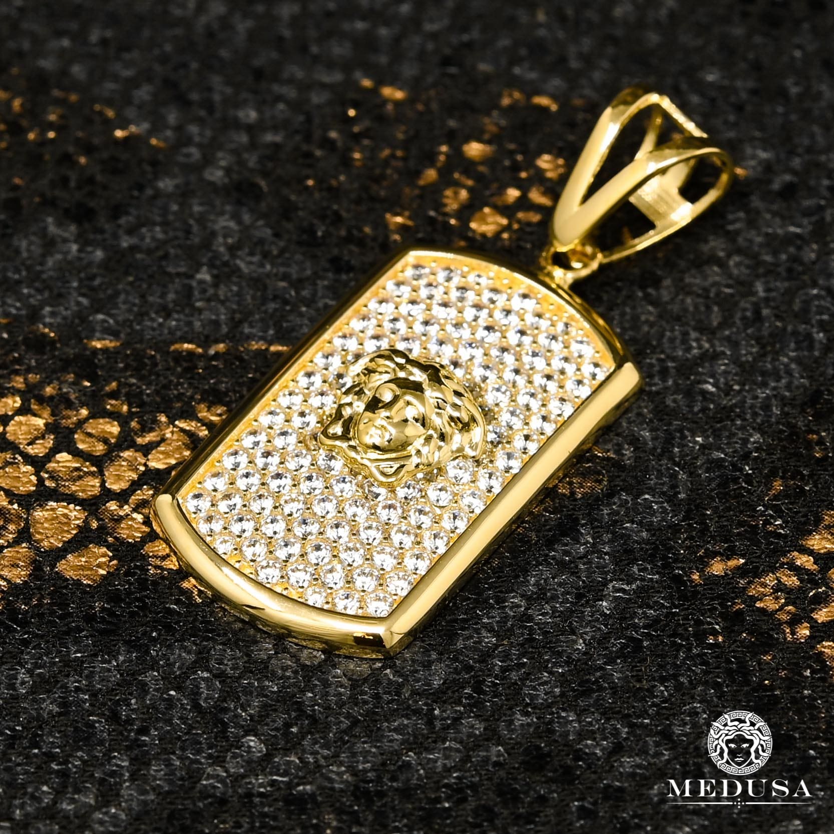 10K Gold Pendant | Medallion Shield X32 Gold 2 Tones