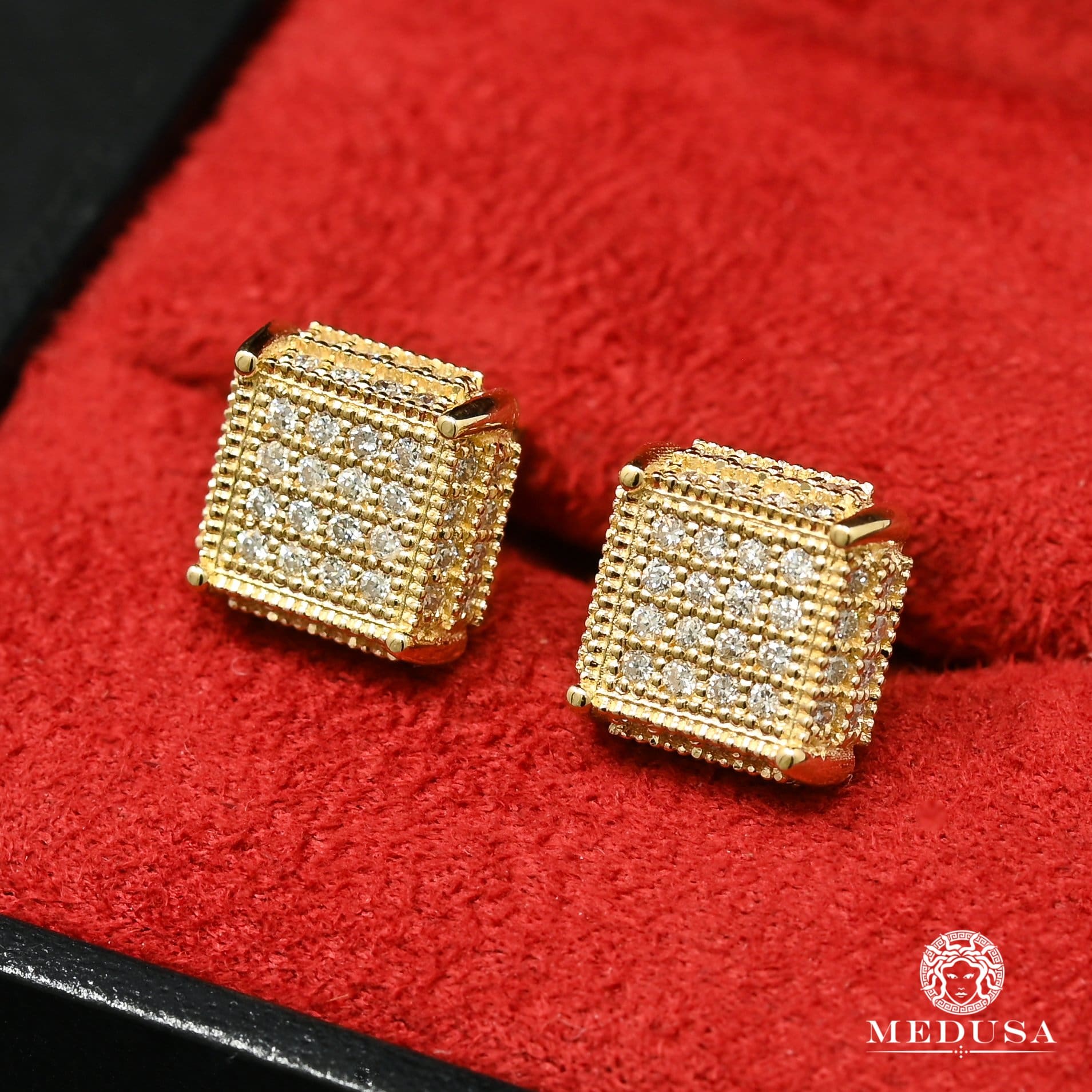 10K Gold Diamond Studs | Stud Earrings D18 - MR0011 Yellow Gold